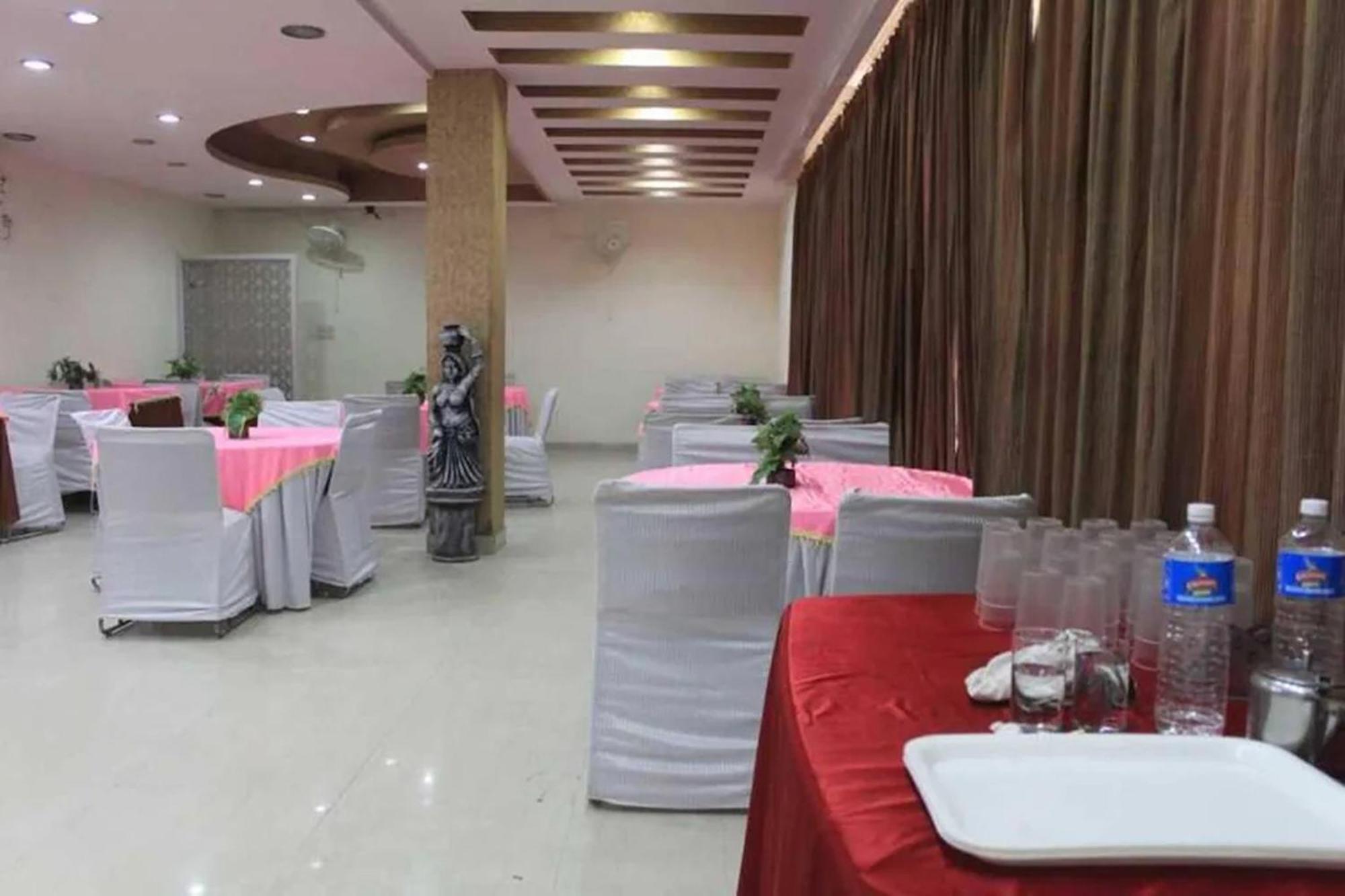 Hotel Om Paradise Near Igi Delhi Airport Neu-Delhi Exterior foto