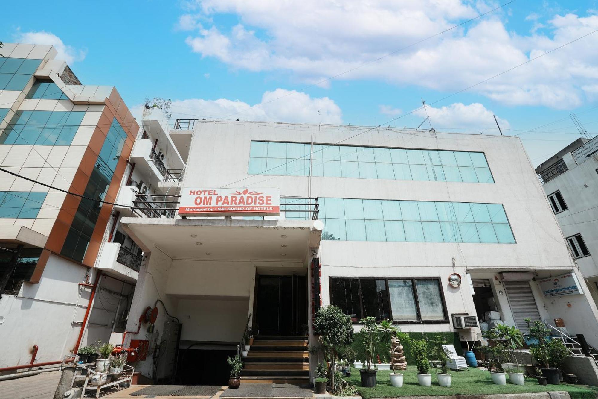 Hotel Om Paradise Near Igi Delhi Airport Neu-Delhi Exterior foto
